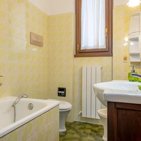 Duplex With Lake View, Parking, Wifi דירה *