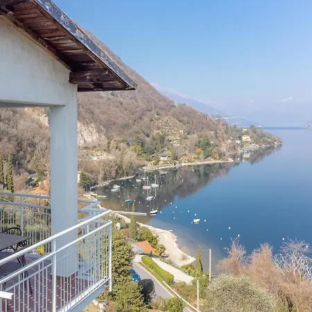 Duplex With Lake View, Parking, Wifi דירה Limonta